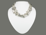 Collier Daim Gris Perles de Culture Grises et Cristaux Fumés